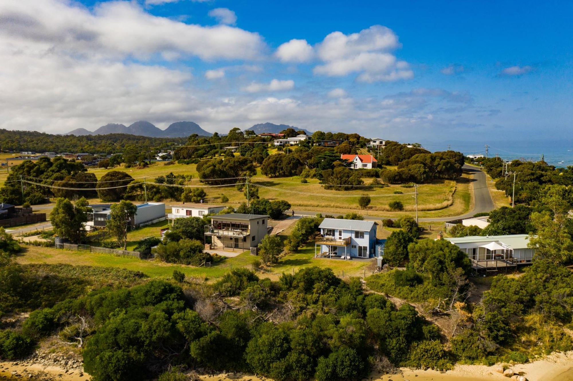 Villa The Blue House Coles Bay Esterno foto