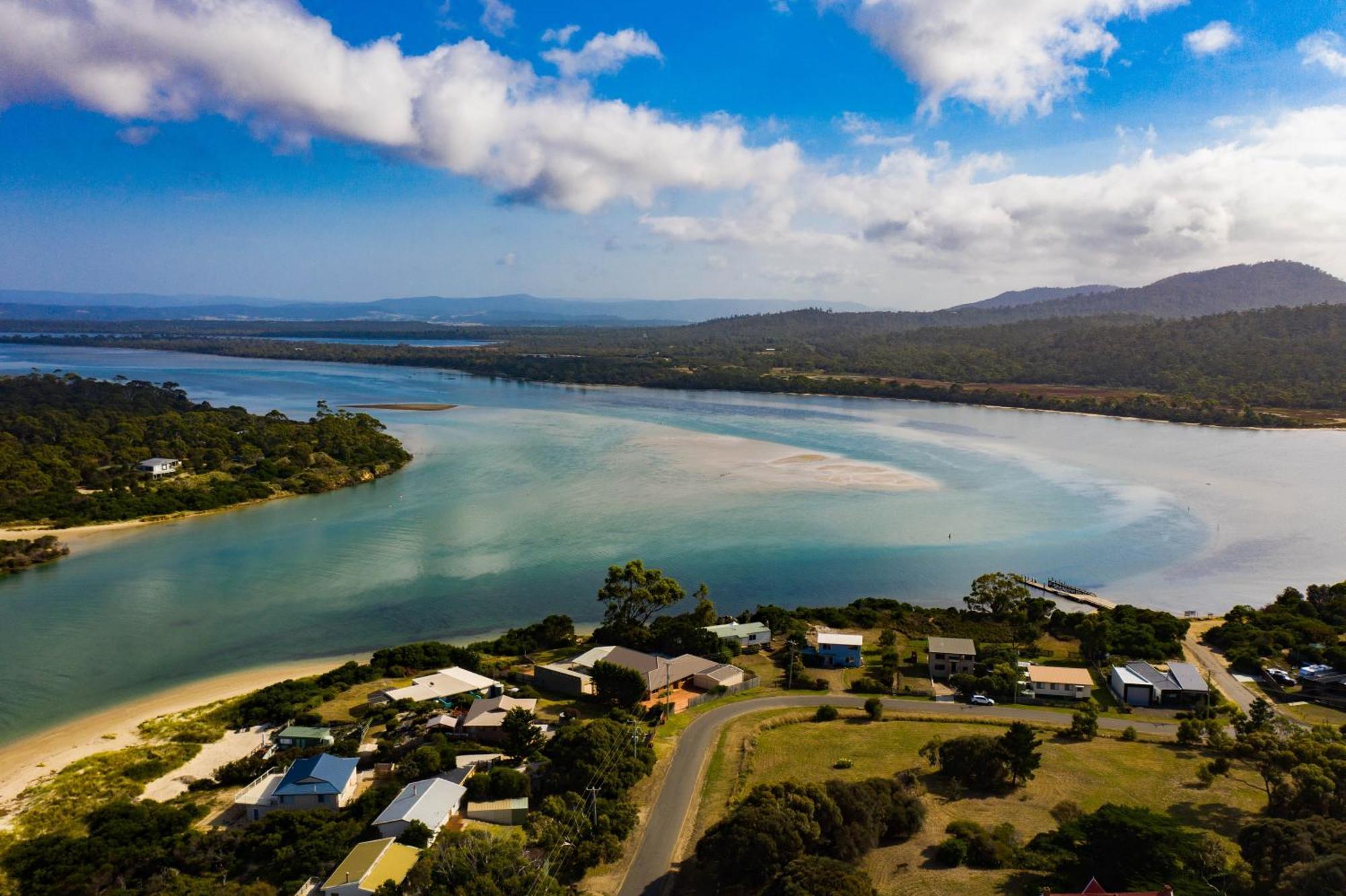 Villa The Blue House Coles Bay Esterno foto